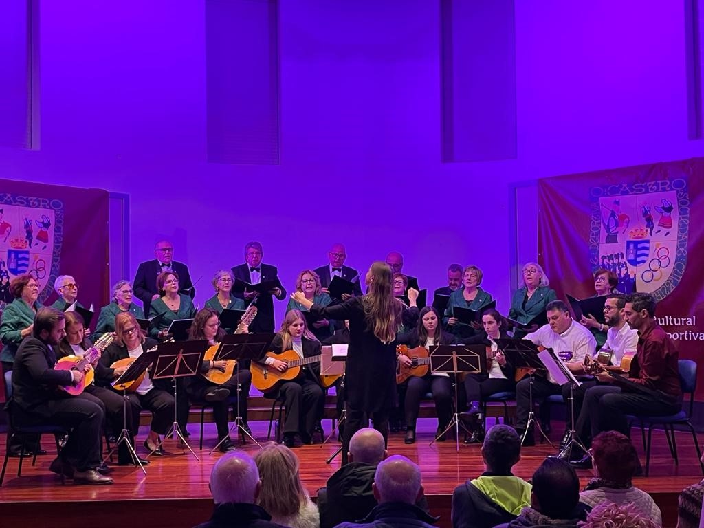 CORAL POLIFÓNICA O CASTRO