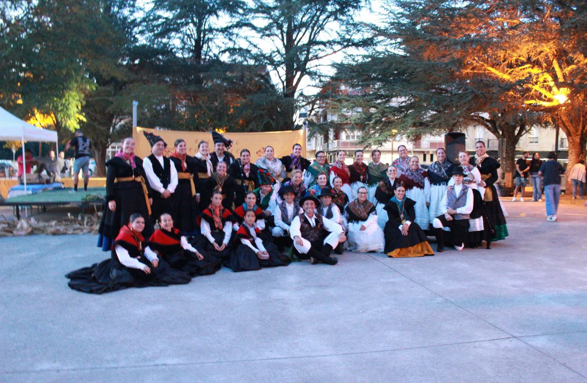 BAILE E MÚSICA TRADICIONAL GALEGA