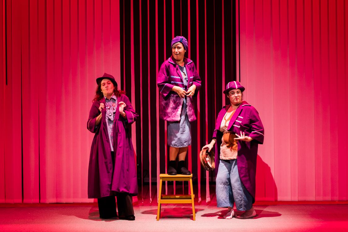 Mulleres que viven soas