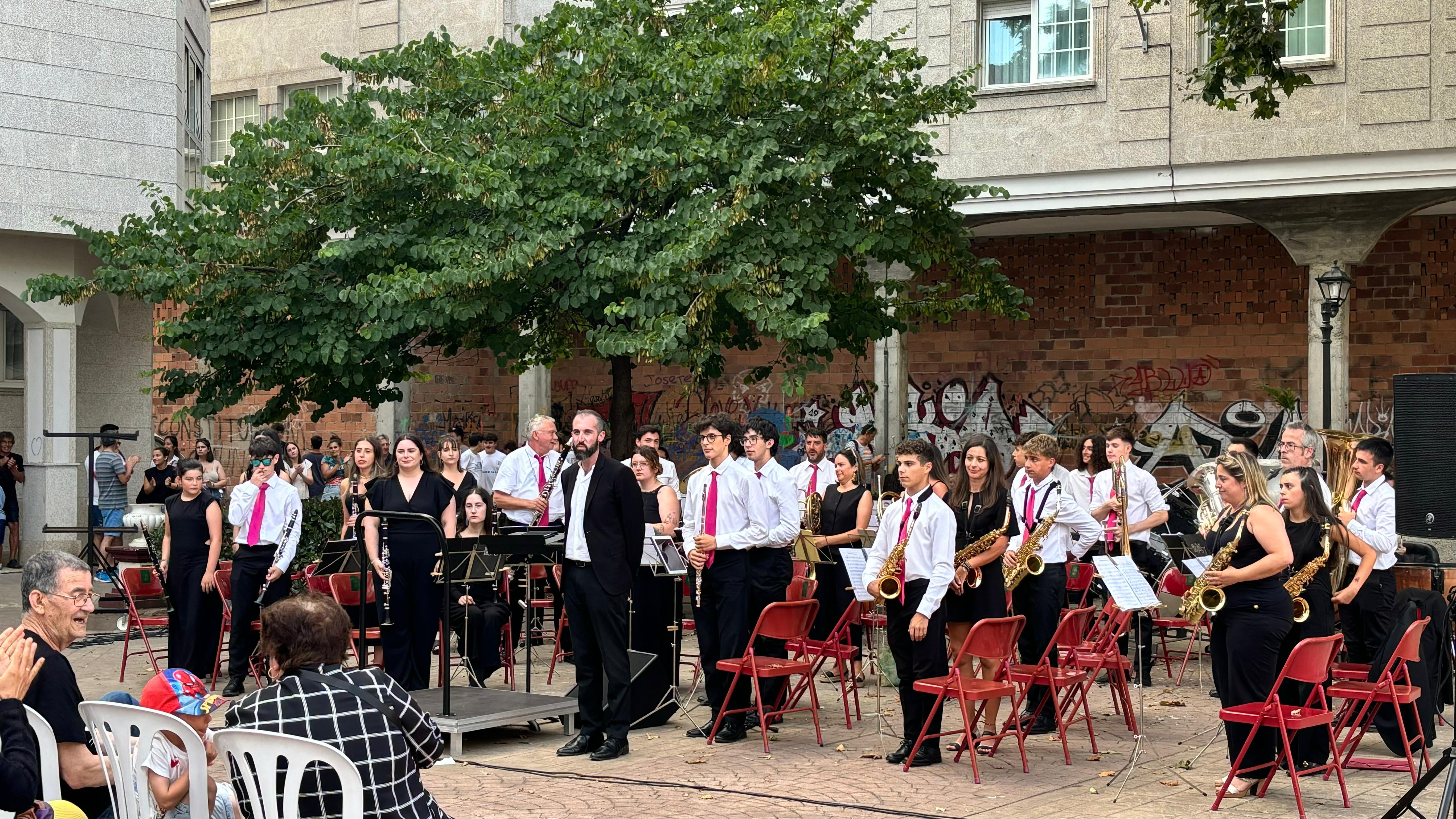 Concerto o Banda de Música Vila de Cedeira