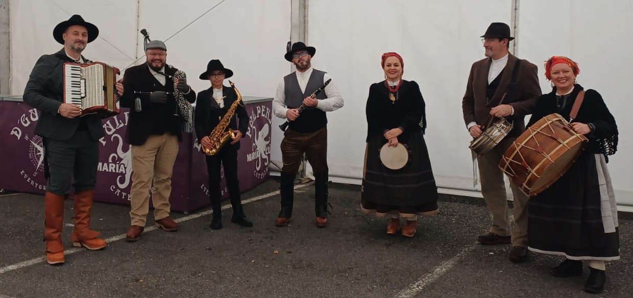 Vai Rañala Meu! En Concerto