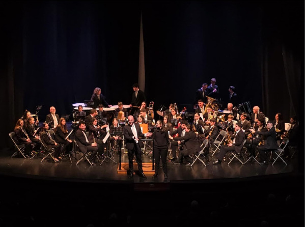 MÚSICA POPULAR DE BANDAS: CONCERTOS E PROCESIÓNS