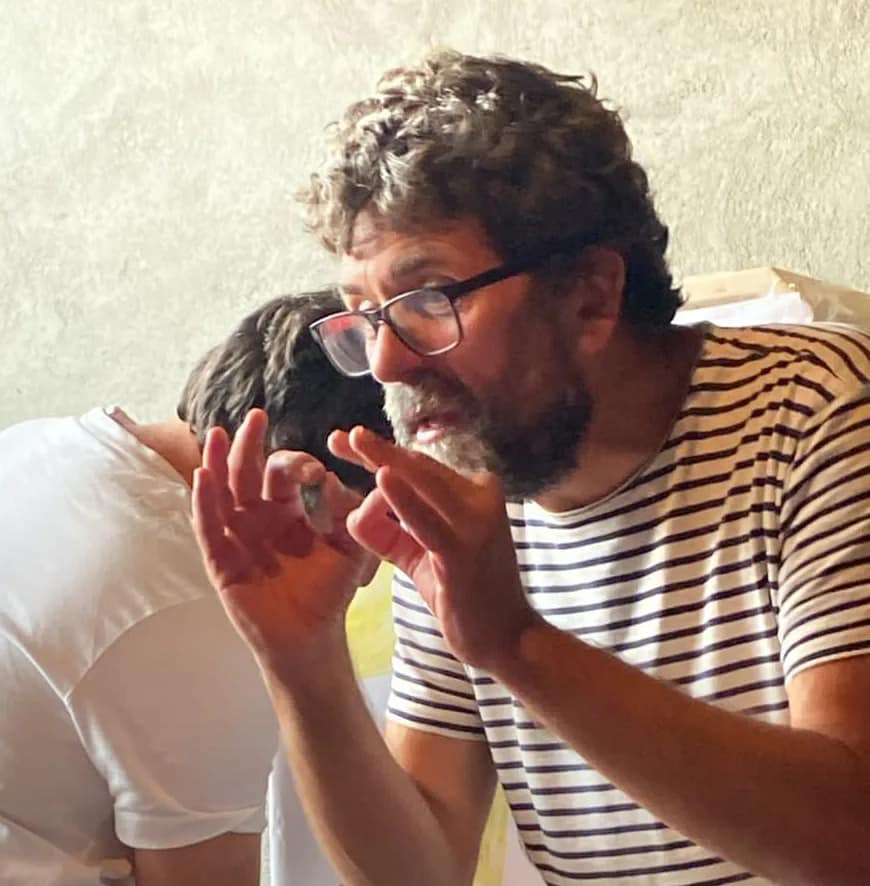 Mario pensaba que o galego non servía para nada