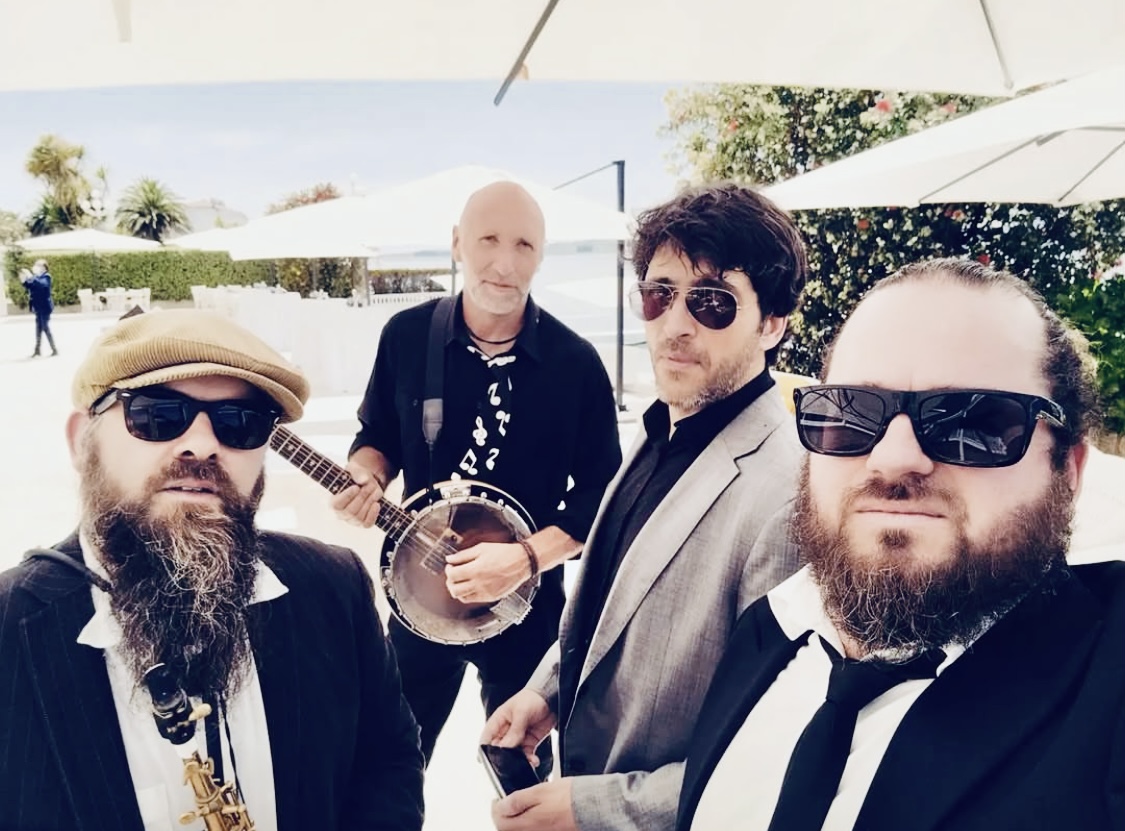 St James Dixie Band ao vivo