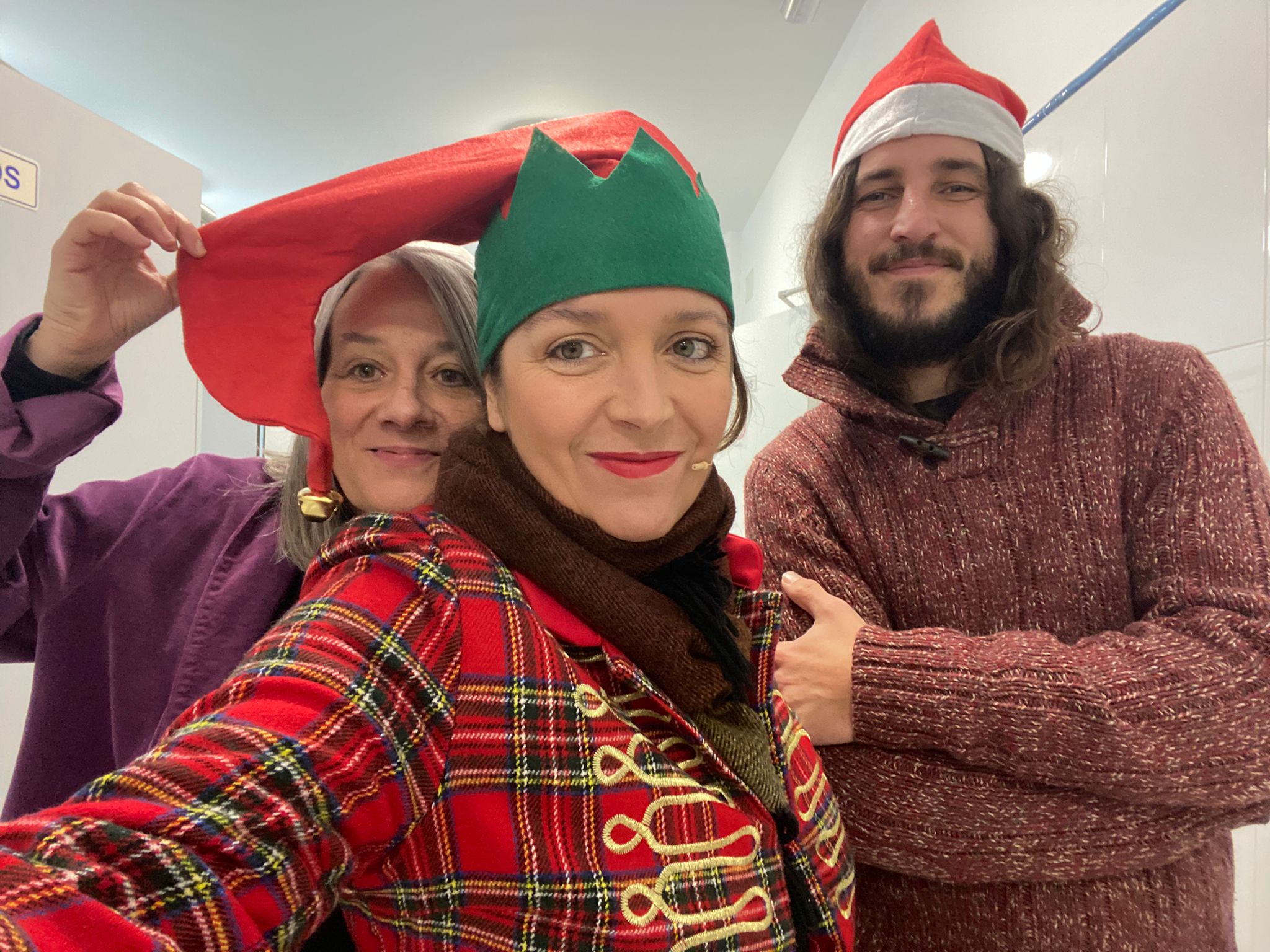 A RODA DAS TRES DONAS