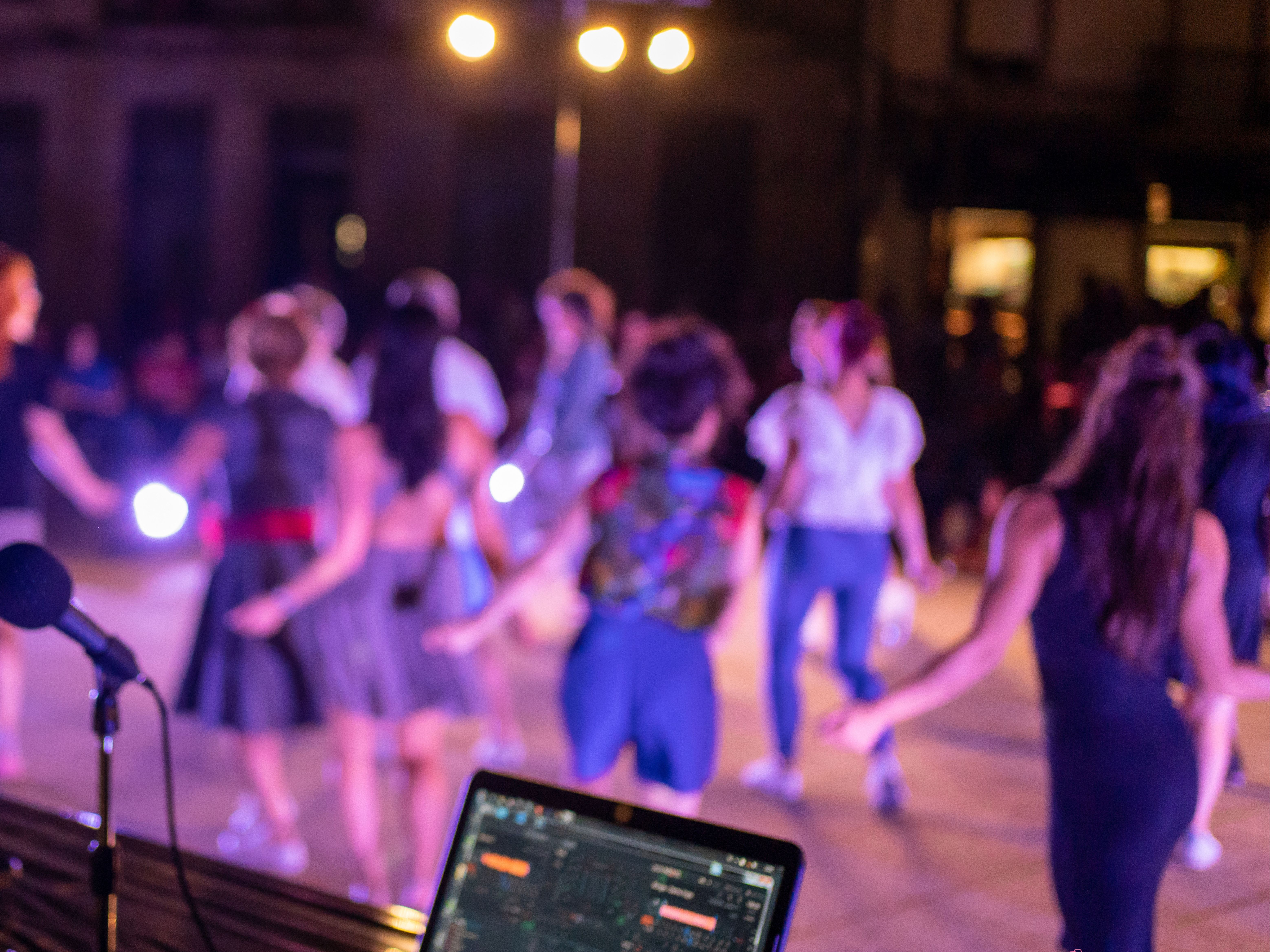 DISCOTECA DE SEÑORAS... E SEÑORES TAMÉN! - Versión SHOW